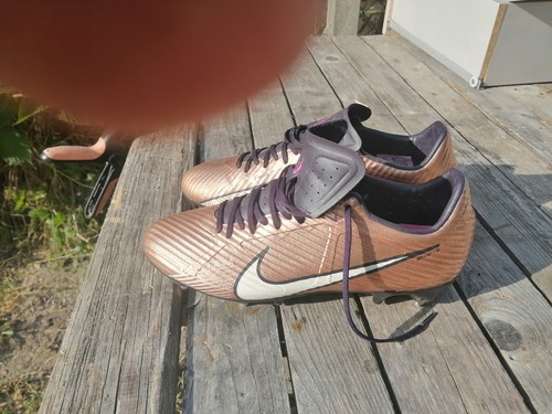 Chaussure foot nike - chaussure,